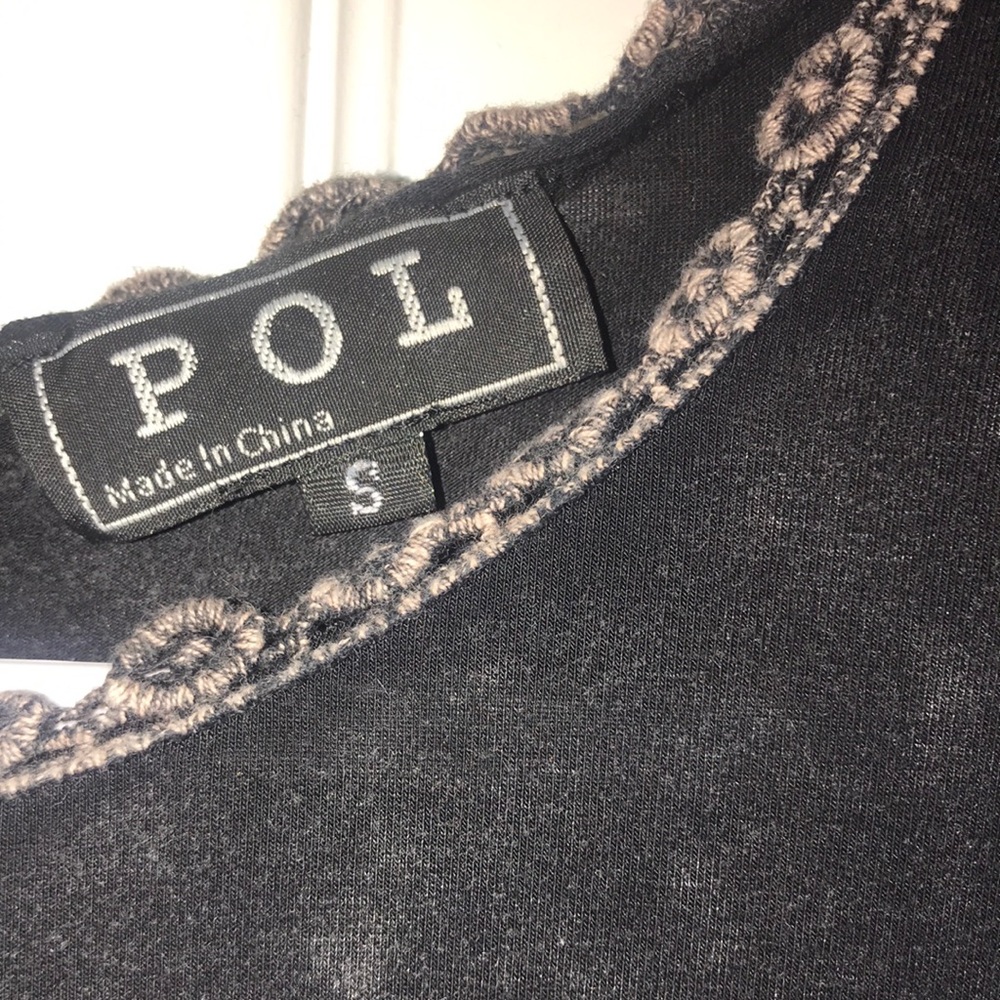 POL top! - Picture 2 of 4